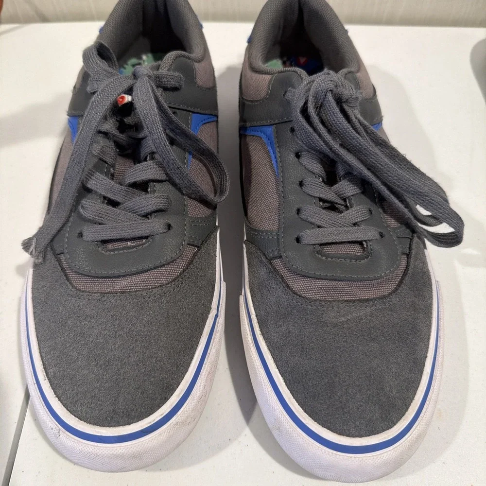 Men's Airwalk Sneakers Mens Size‎ 10 Gray Blue Leather